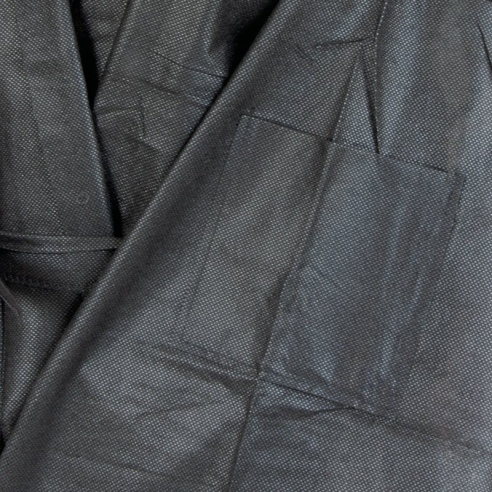 Zoom matière peignoir noir jetable Easytex Zoom matière peignoir noir jetable Easytex