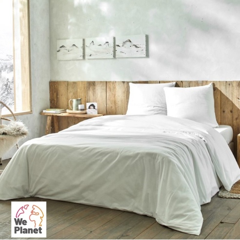 Parure de lit avec drap housse, housse de couette et taie d'oreiller 100% biodégradable. Gamme Nature Parure de lit avec drap housse, housse de couette et taie d'oreiller 100% biodégradable. Gamme Nature