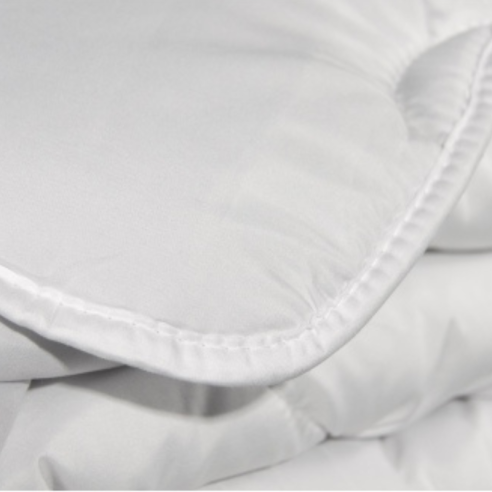 Couette Chaude Blanche